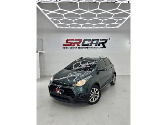 HYUNDAI HB20X 1.6 16V STYLE FLEX 4P MANUAL HYUNDAI HB20X 1.6 16V STYLE FLEX 4P MANUAL